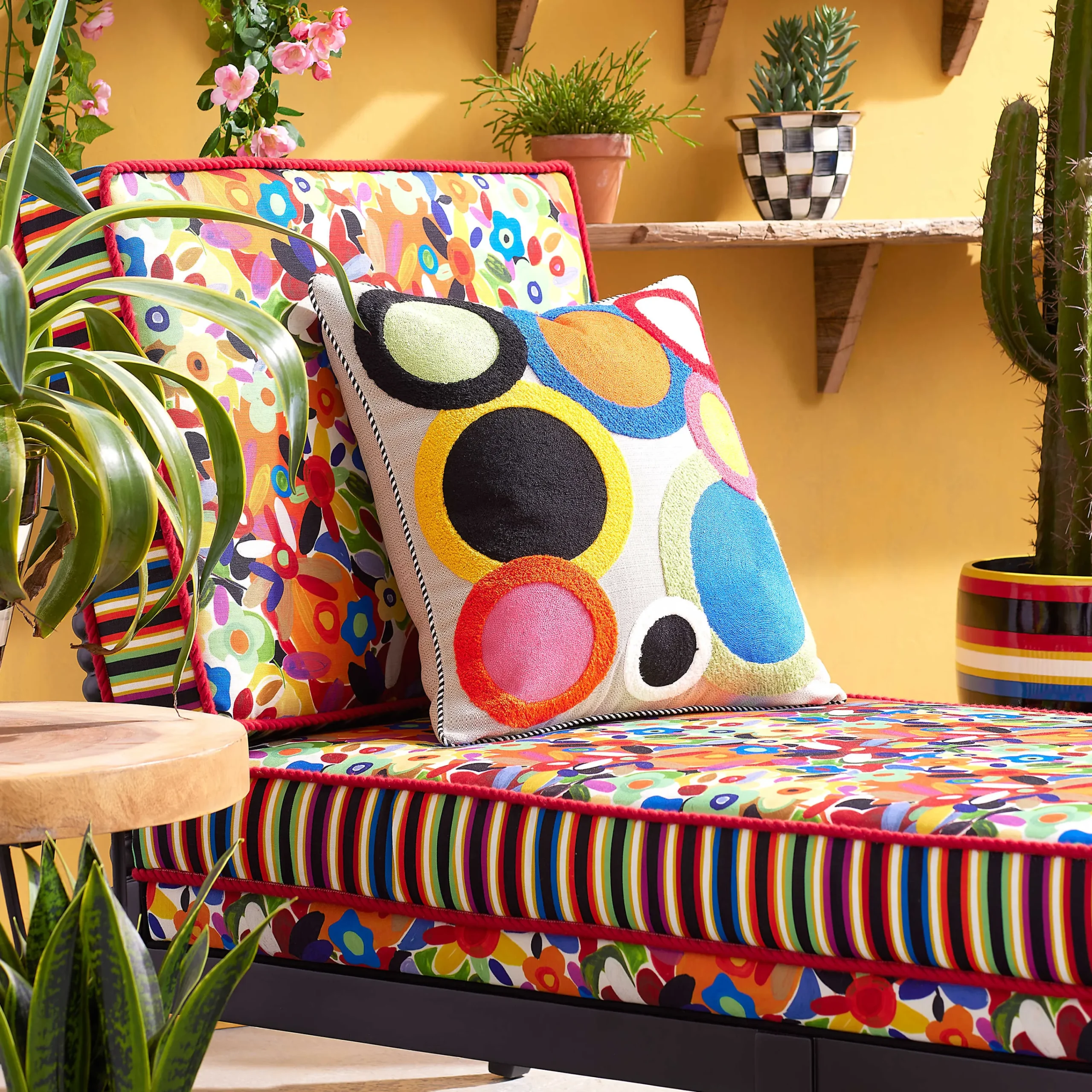 Avant Garden Outdoor Chaise|MacKenzie-Childs Hot
