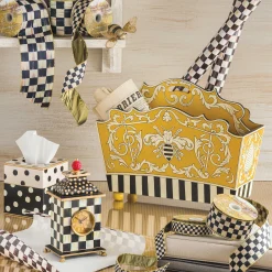 Courtly Check 4