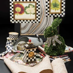 Courtly Check 1