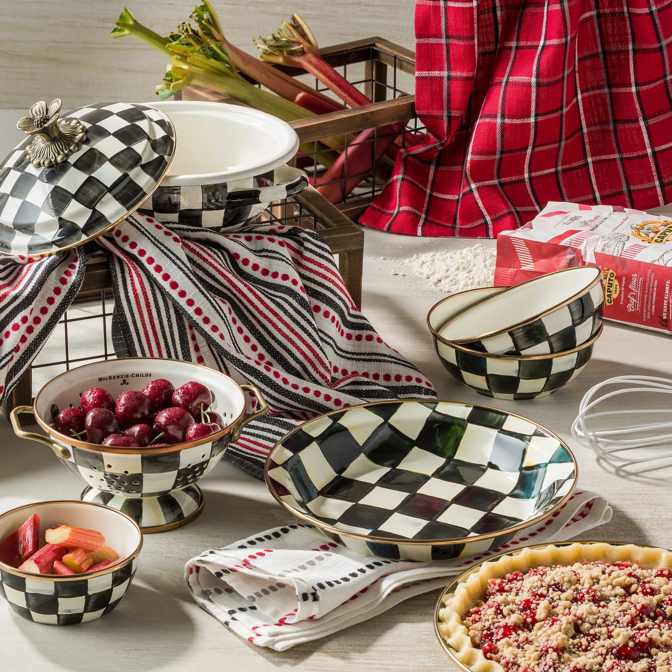 Courtly Check Enamel Pinch Bowl|MacKenzie-Childs
