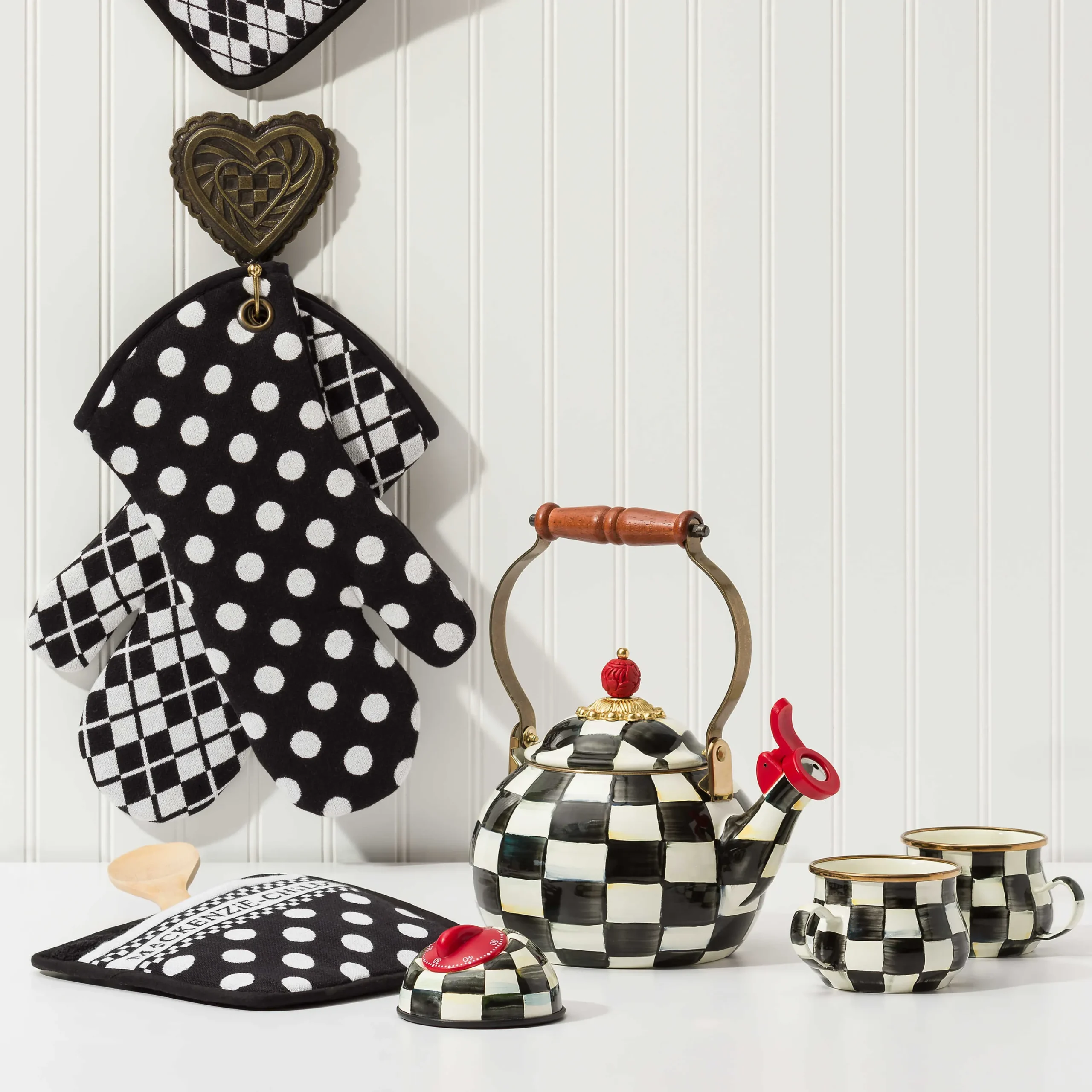 Courtly Check Enamel Teacup|MacKenzie-Childs New