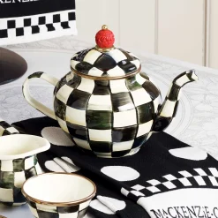 Courtly Check Enamel Teapot - 4 Cup|MacKenzie-Childs