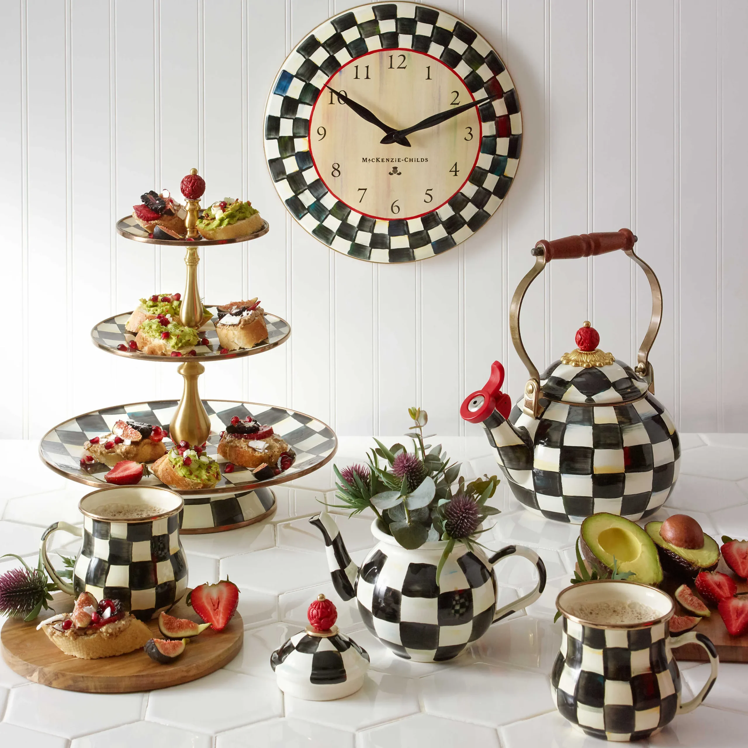Courtly Check Enamel Three Tier Sweet Stand|MacKenzie-Childs