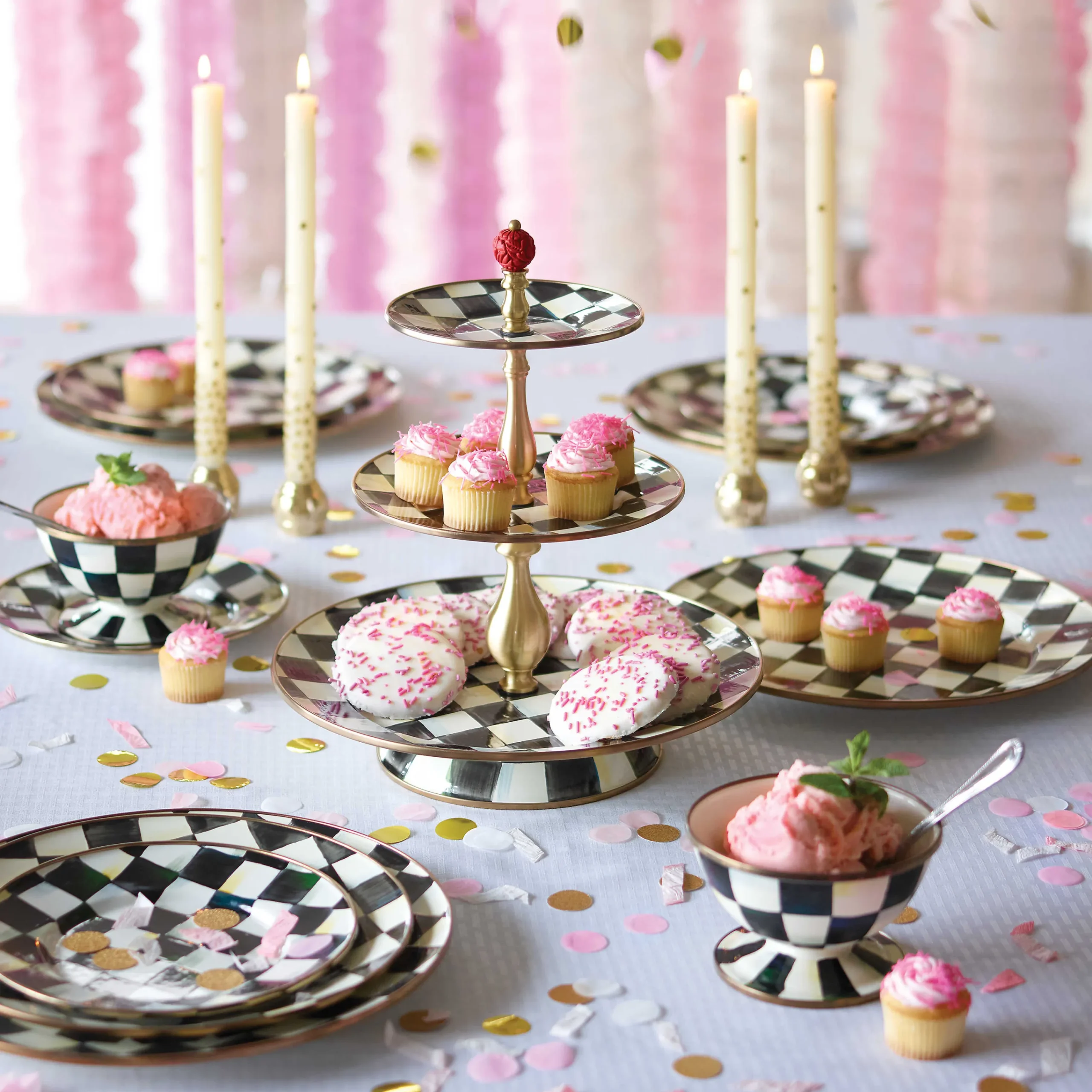 Courtly Check Enamel Three Tier Sweet Stand|MacKenzie-Childs