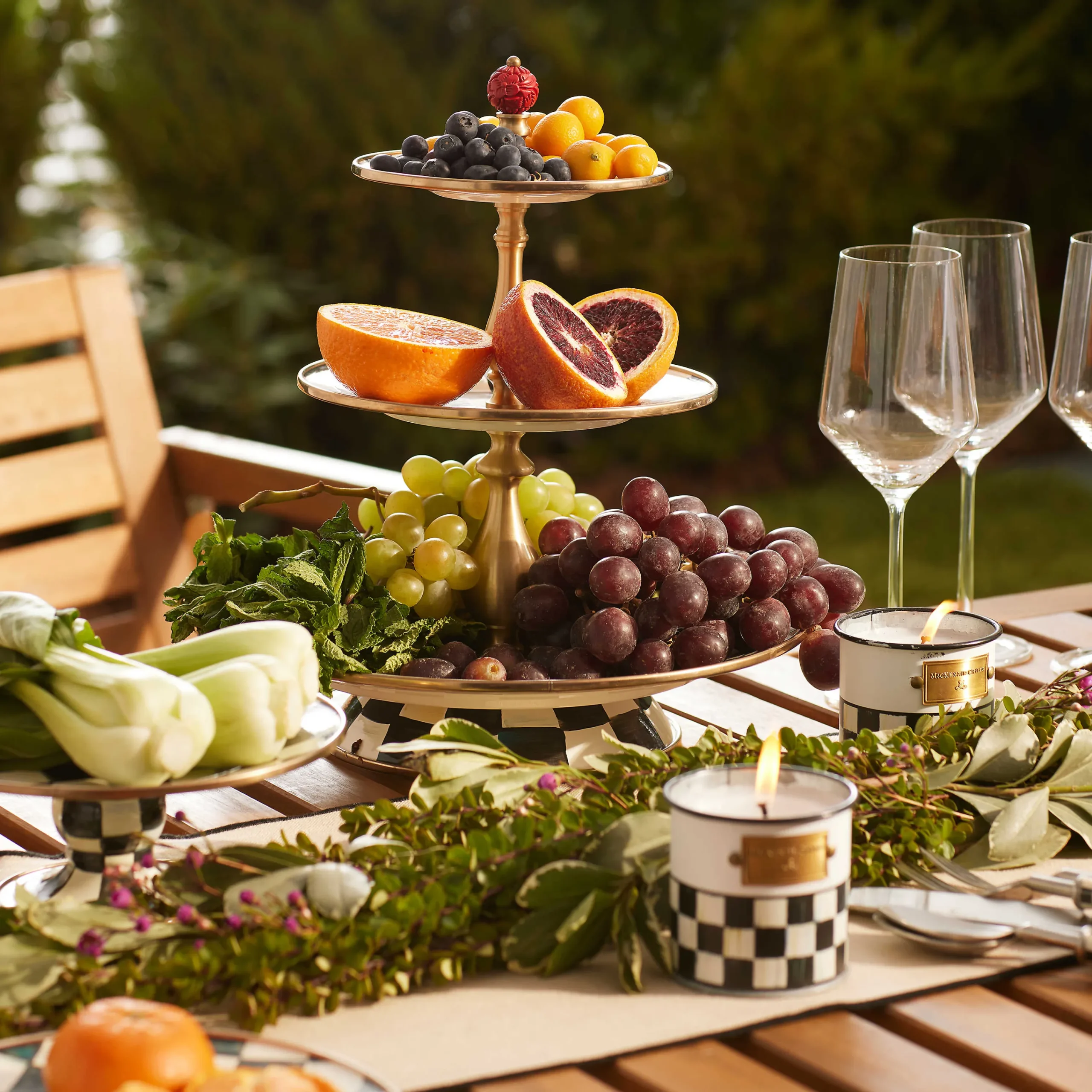 Courtly Check Enamel Three Tier Sweet Stand|MacKenzie-Childs