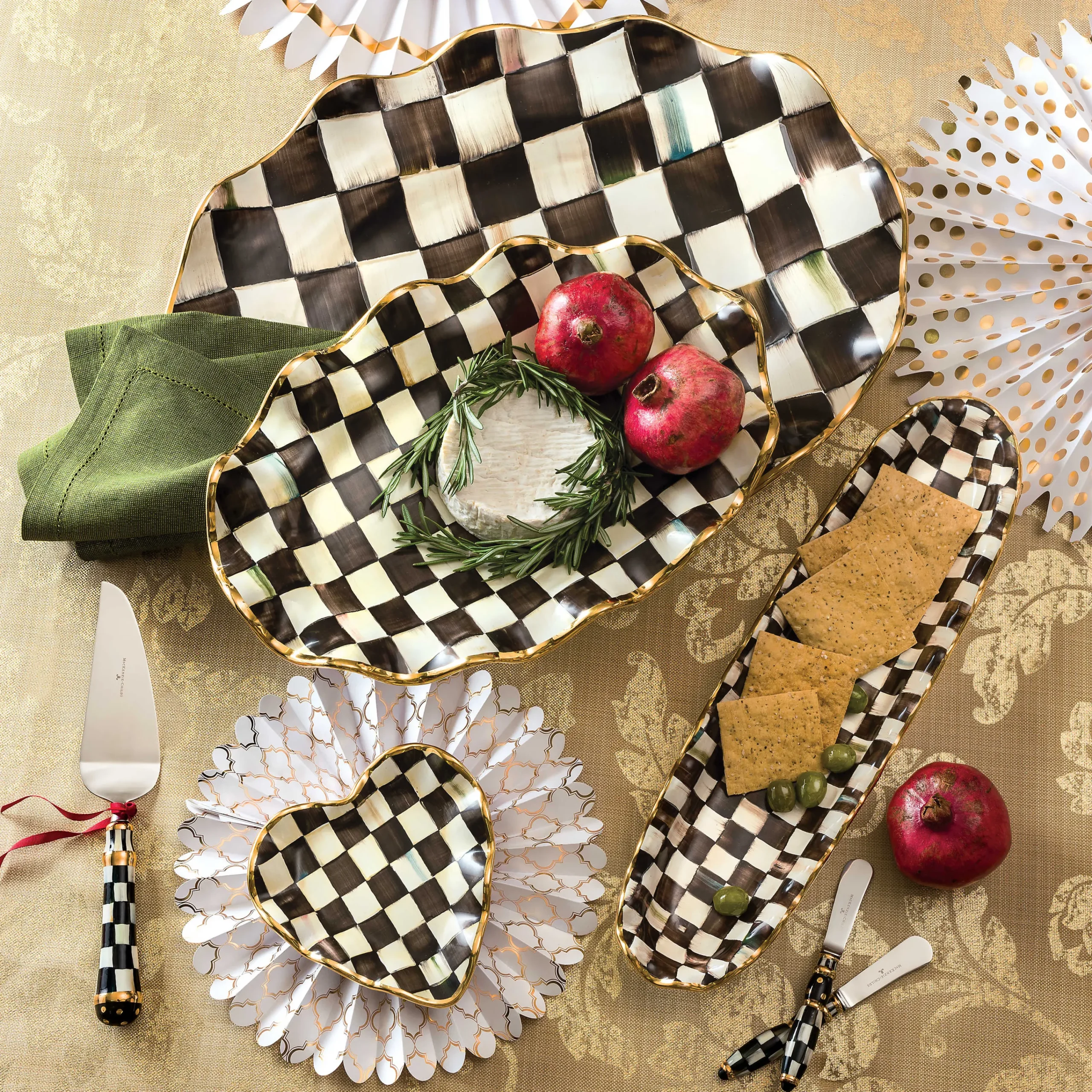 Courtly Check Fluted Heart Plate|MacKenzie-Childs Online