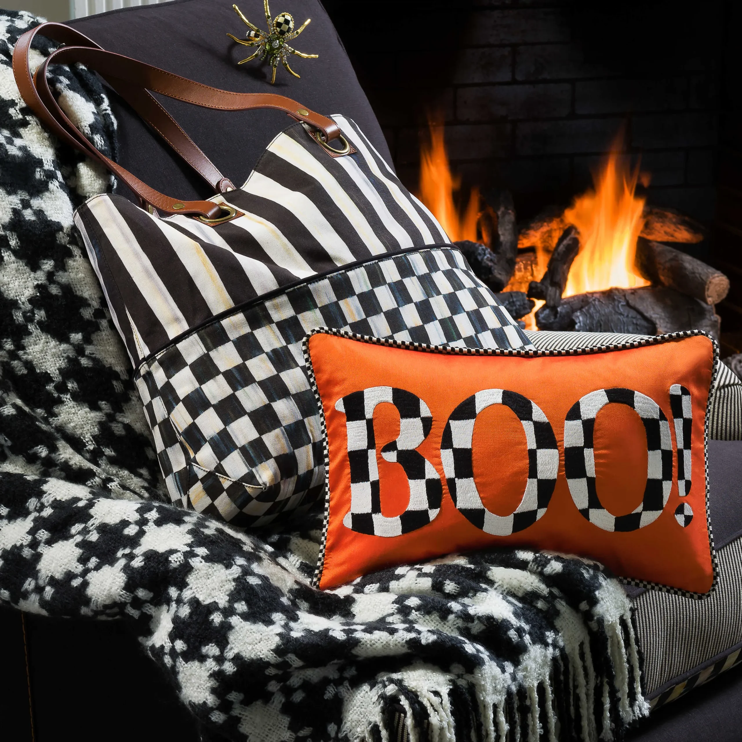 Houndstooth Throw - Black & Ivory|MacKenzie-Childs Hot