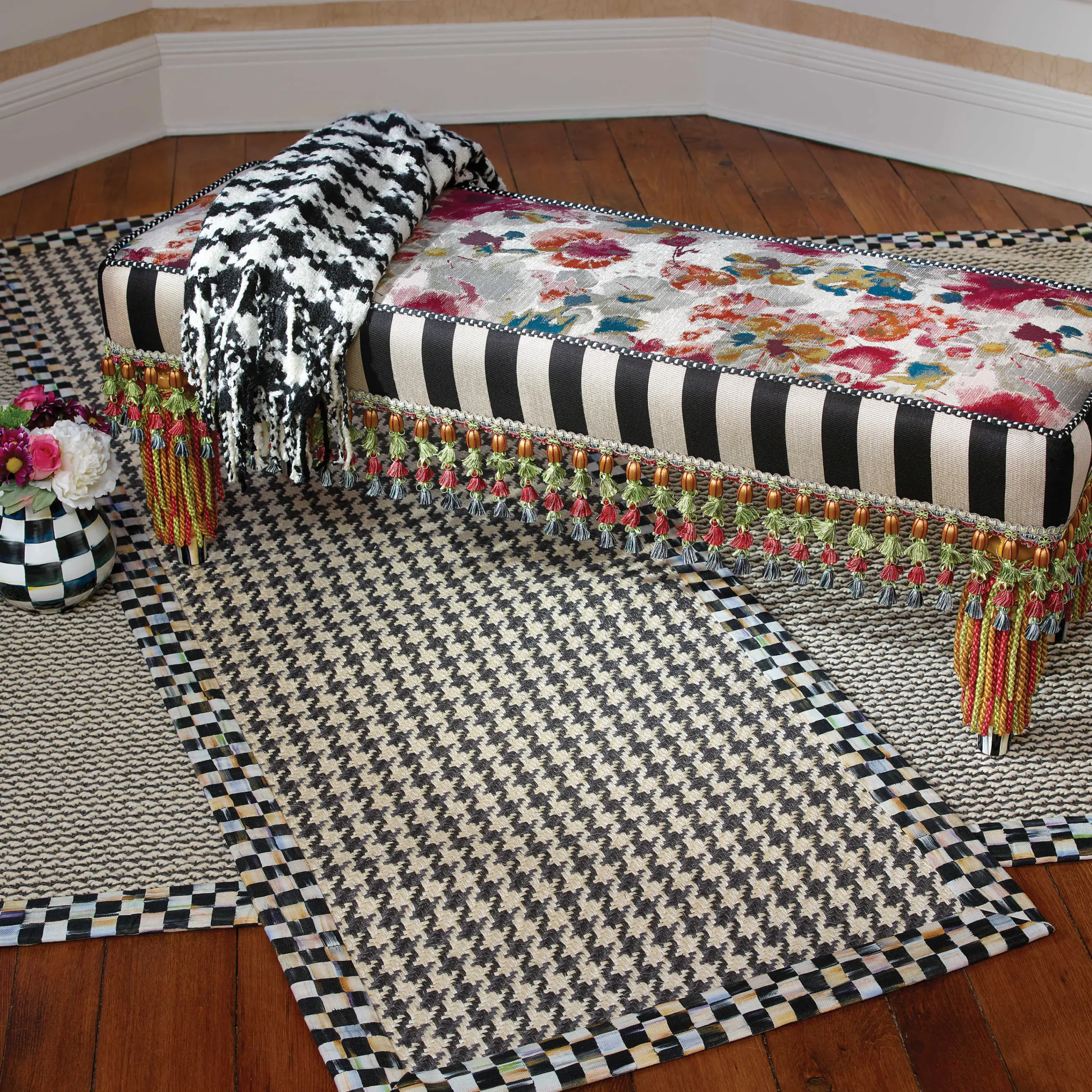 Houndstooth Throw - Black & Ivory|MacKenzie-Childs Hot