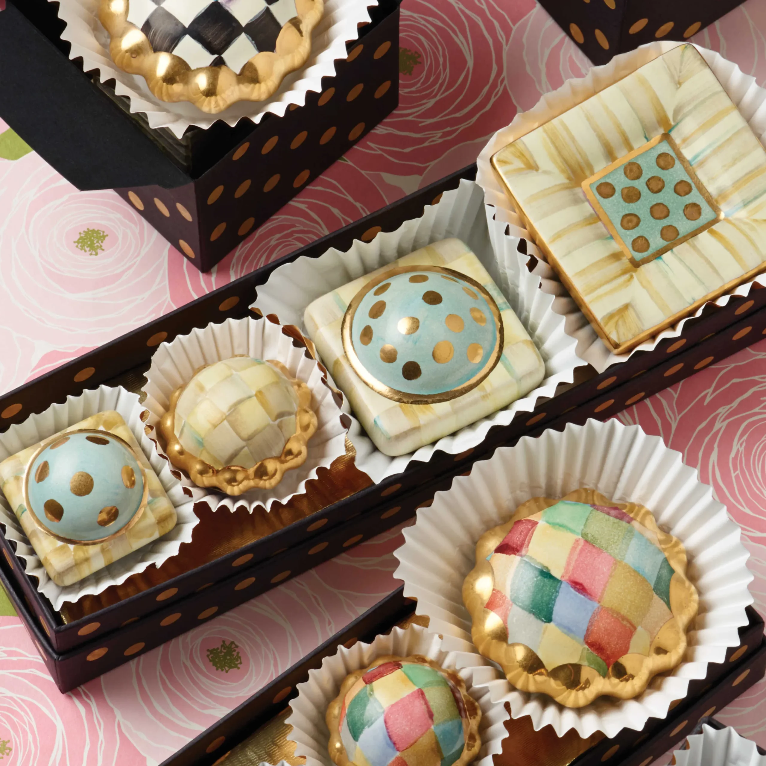 Petit Four Round Knob - Parchment Check|MacKenzie-Childs New