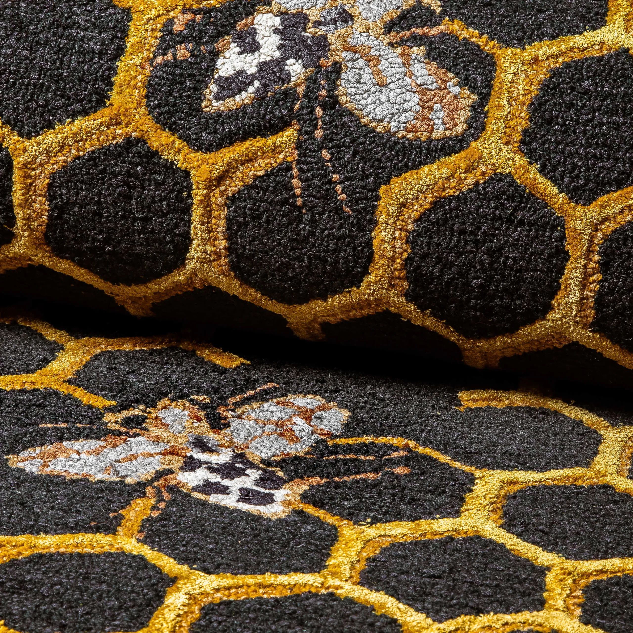 Queen Bee Rug - 2'3 X 3'9"|MacKenzie-Childs