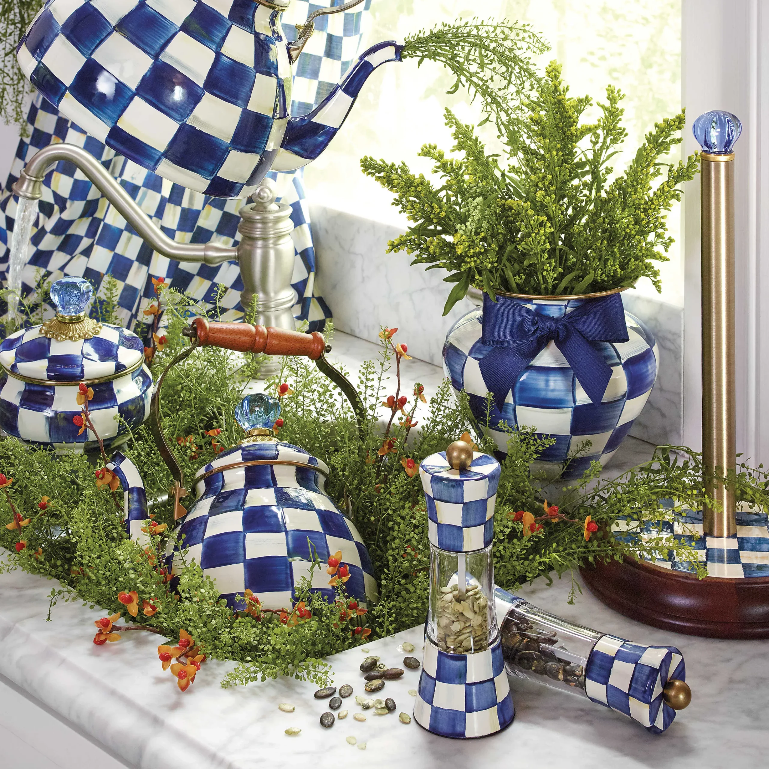 Royal Check Wood Paper Towel Holder|MacKenzie-Childs Hot